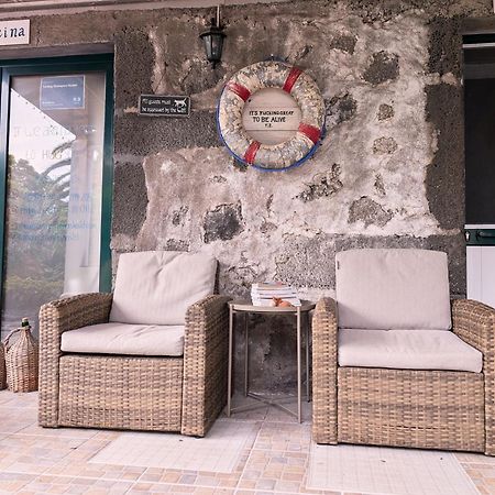 Loving Strangers Hostel Мадалена Екстериор снимка